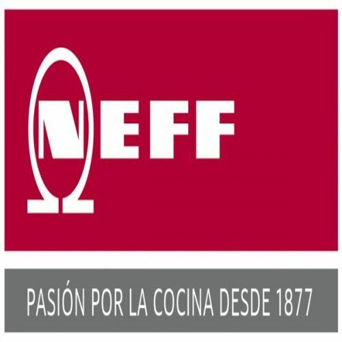 NEFF, ELECTRODOMÉSTICOS QUE INSPIRAN A LOS APASIONADOS DE LA COCINA
Para aquellas personas a las que les entusiasma cocinar, la cocina es mas que una zona de trabajo. Es un espacio en el que pueden disfrutar de experiencias culinarias con su familia y amigos y expresar en ellas su personalidad. Los electrodomésticos NEFF estimulan la creatividad, a la vez que su concepto de didseño y funcionamiento armoniza con el mobiliario particular de cada cocina. El resultado es un entorno que inspira a todos, anfitrión e invitados, para disfrutar de la cocina.
 
 