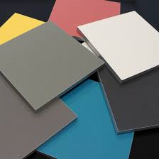 NIEMANN se considera como un proveedor de soluciones centradas en el cliente, en la calidad, en funcionalidad y en el diseño, experiencia en la fabricación y la alta tecnología forman una unidad perfecta dando productos Wesco su diseño único.
Tenemos el honor de ser los únicos distribuidores de las puertas Niemann